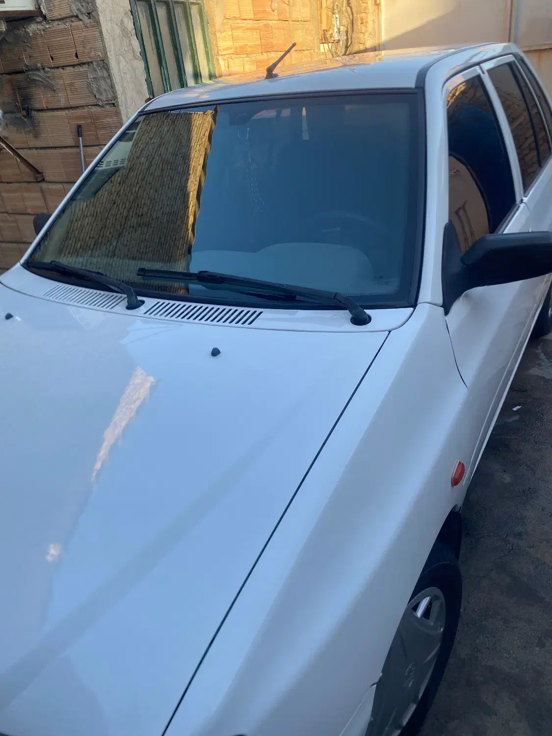 ۱۱۱ مدل ۹۸ سفید بی رنگ|خودرو سواری و وانت|گنبد کاووس, |دیوار