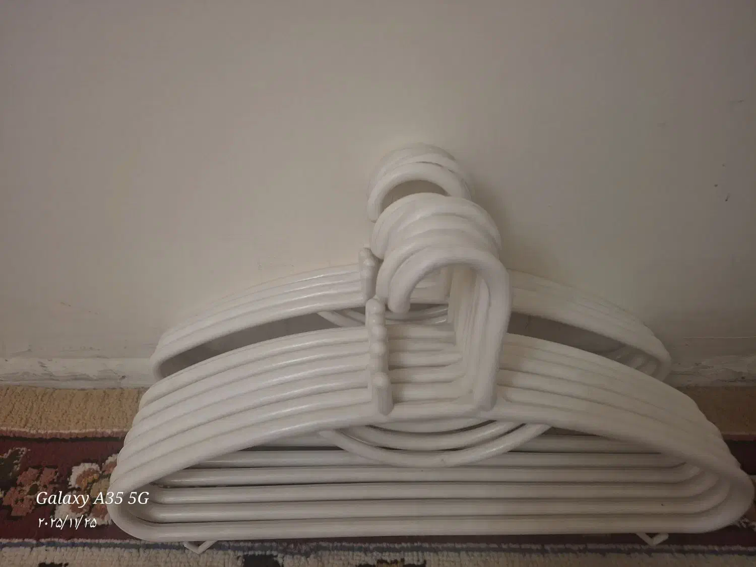 چوب لباسی بچه گانه|لباس|کرج, شهرک فهمیده|دیوار