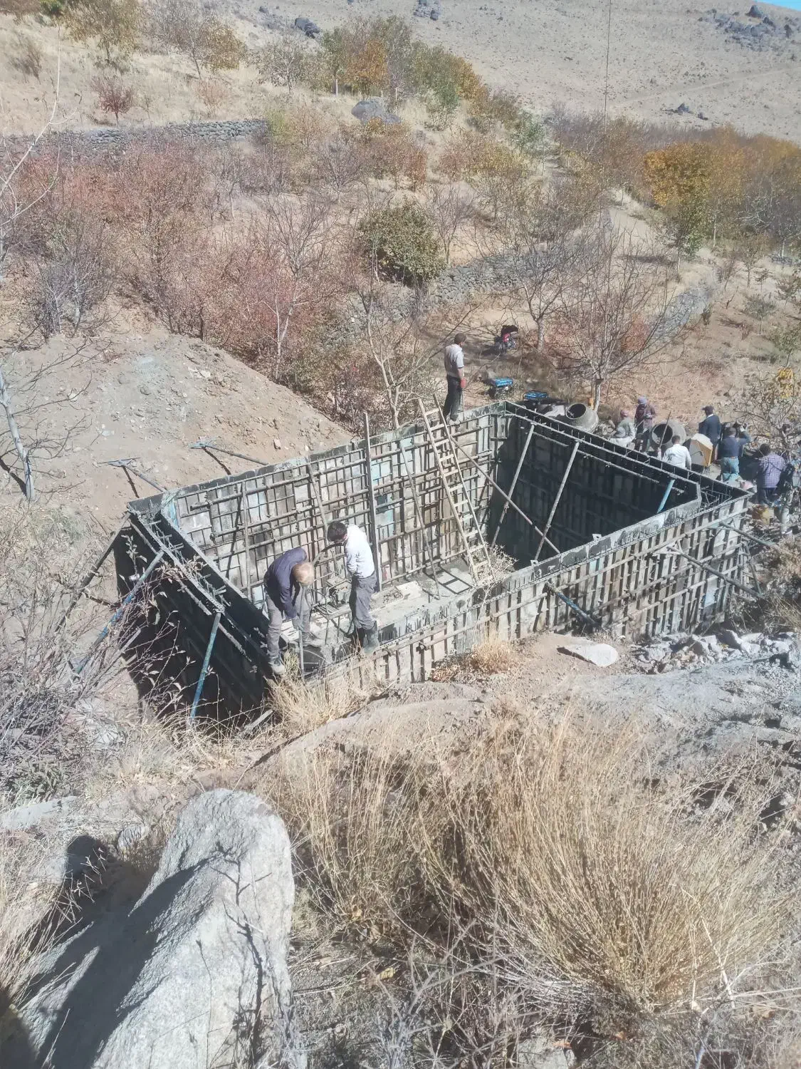 ارماتوربندی.اجرای استخر بتنی|خدمات پیشه و مهارت|همدان, |دیوار