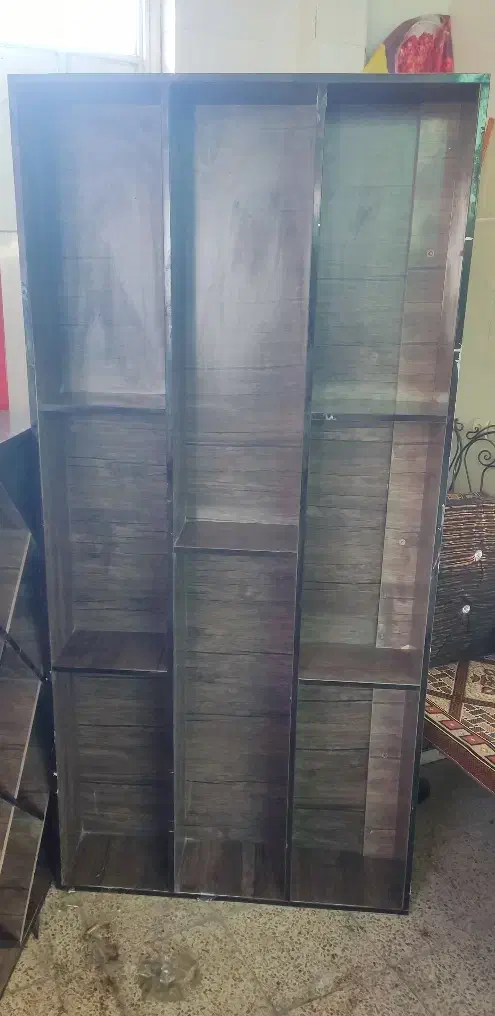 قفسه. دکور.|کتابخانه، شلف، قفسههای دیواری|مسجد سلیمان, |دیوار