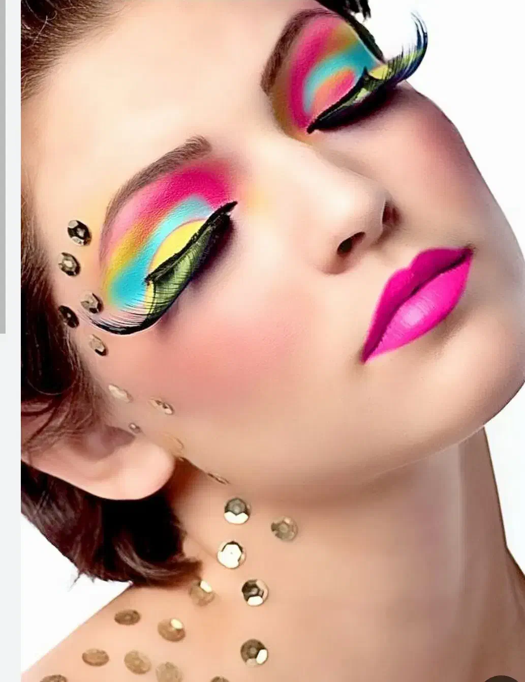 ارایشگر ثابت  در هر زمینه ای|استخدام درمانی، زیبایی، بهداشتی|پرند, فاز ۱|دیوار