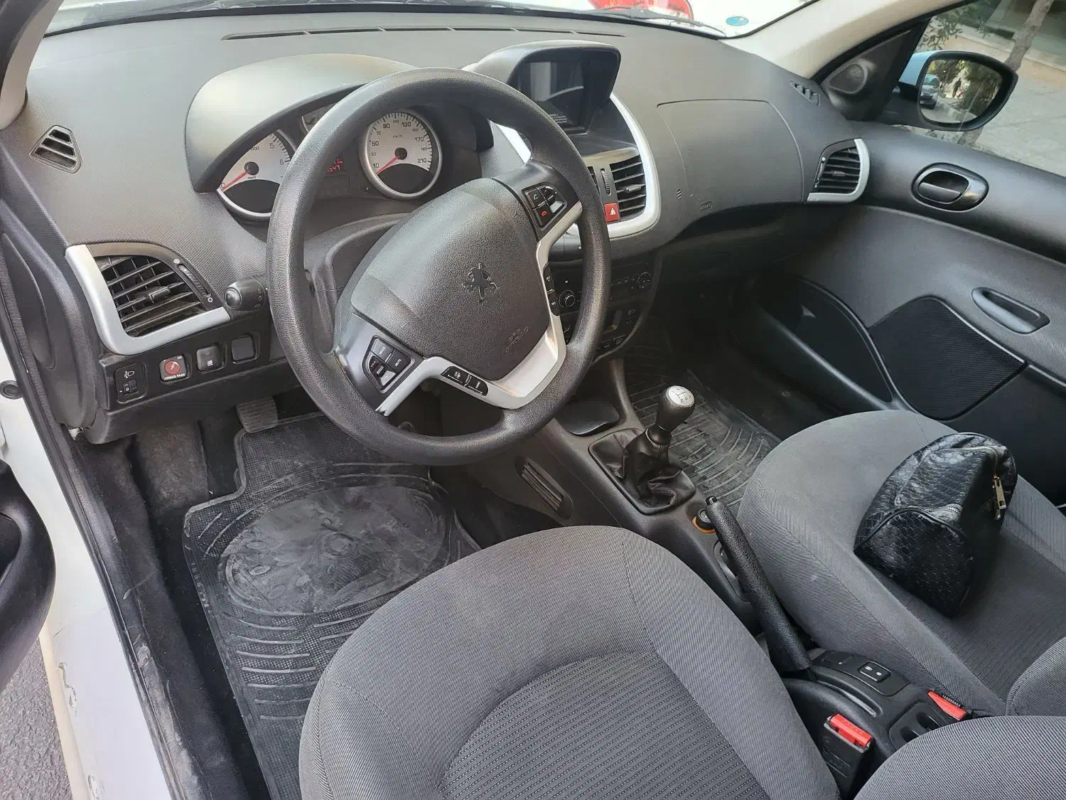 ۲۰۷ مدل ۱۴۰۲ موتور tu3|خودرو سواری و وانت|قم, شهرک قدس|دیوار