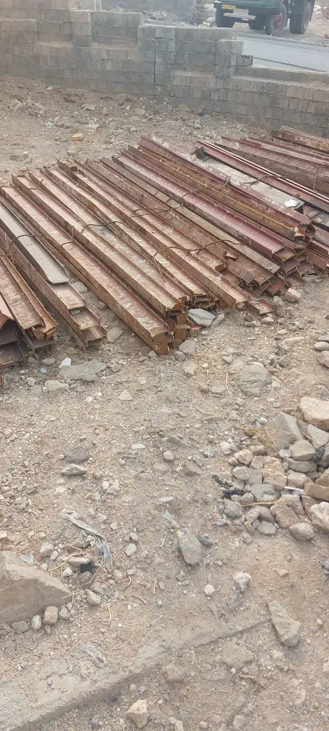 خرید و فروش انواع پله آهنی تیراهن فوطی|مصالح و تجهیزات ساختمان|بوکان, |دیوار