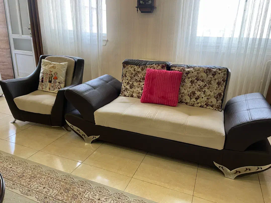 مبل ۷ نفره تختشو|مبلمان خانگی و میز عسلی|رشت, رودباری|دیوار