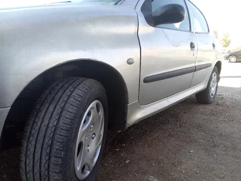 206 تیپ 3 مدل 83|خودرو سواری و وانت|برخوار, |دیوار