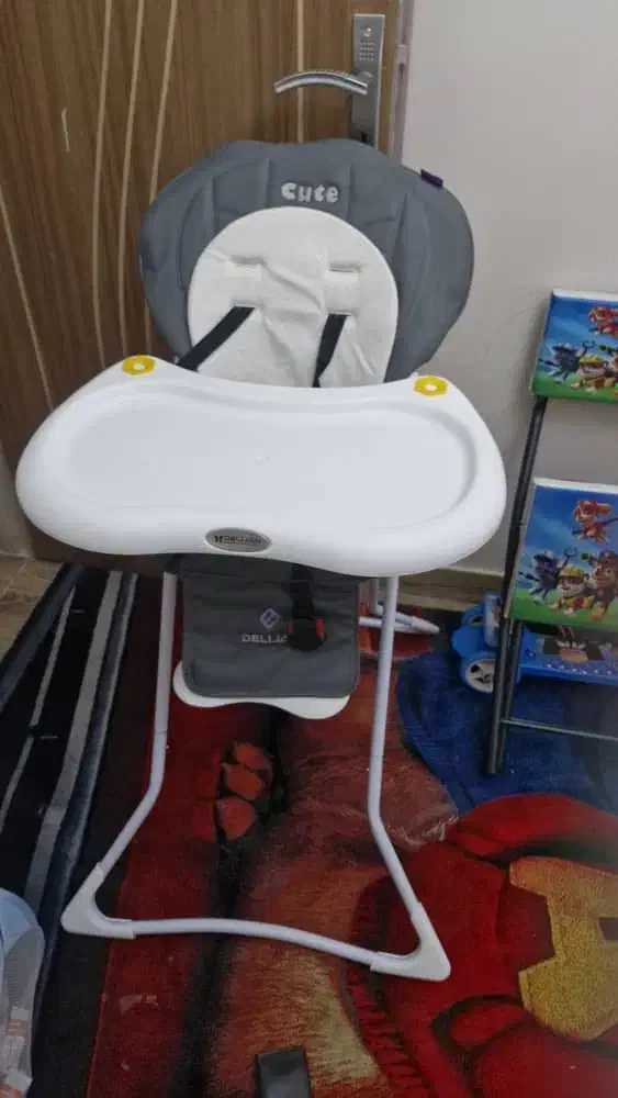 صندلی غذا|تخت و صندلی بچه|ری, منصوریه منگل|دیوار