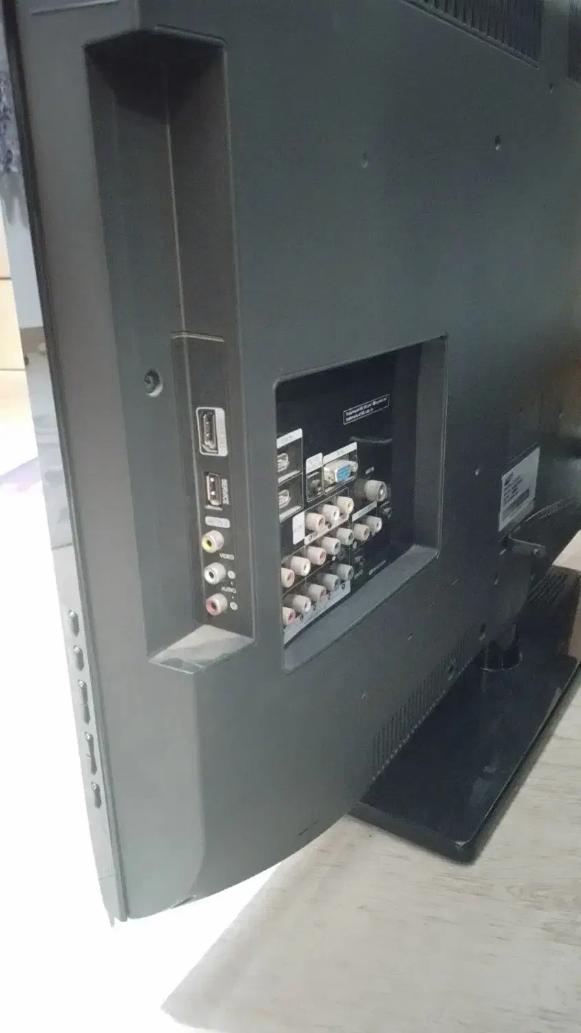 تلویزیون سامسونگ ۳۲ اینچ + دیجیتال|تلویزیون و پروژکتور|رشت, نخودچر|دیوار