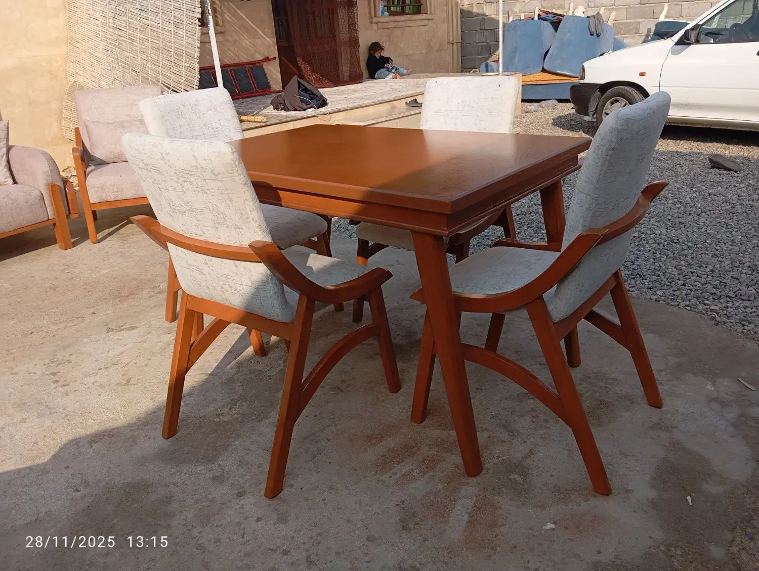 تولیدی مبل دوستی|مبلمان خانگی و میز عسلی|سنگدوین, |دیوار