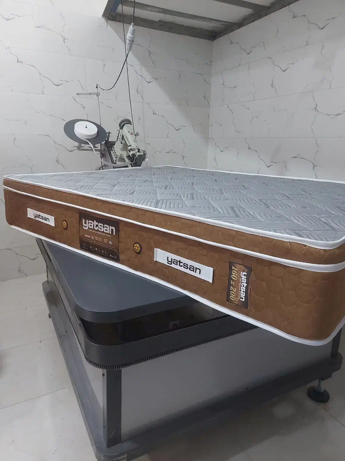 تشک دو نفره سرد و گرم|تشک تختخواب|خسروشاه, |دیوار