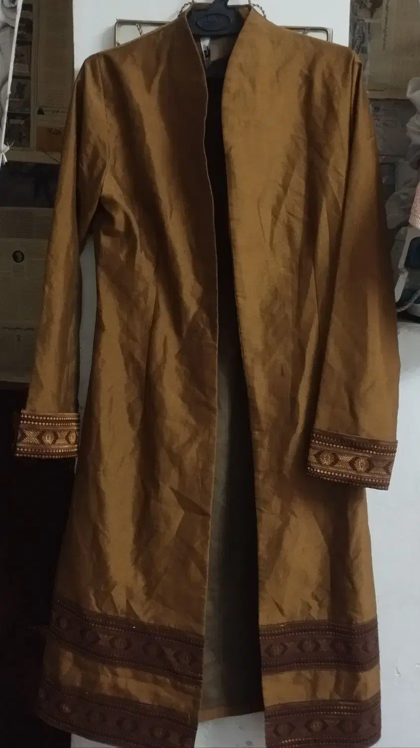 مانتو|لباس|زابل, |دیوار