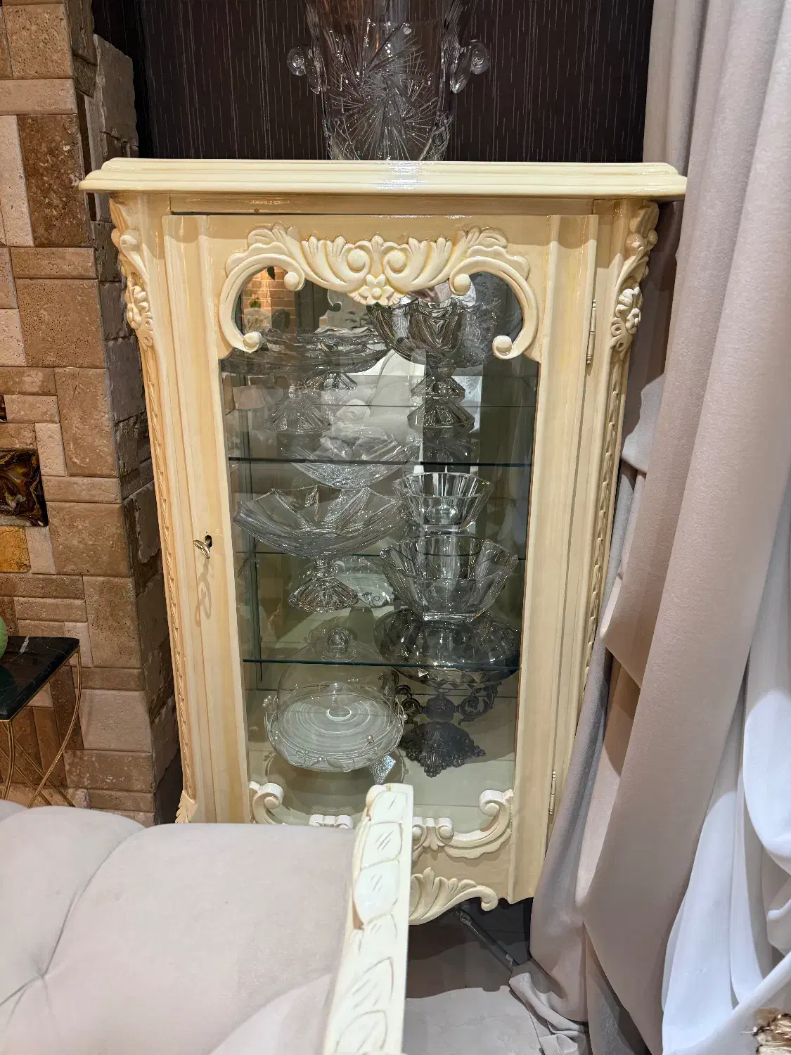 بوفه ویترین|بوفه، ویترین، کنسول|کرج, فاز ۳ گوهردشت|دیوار