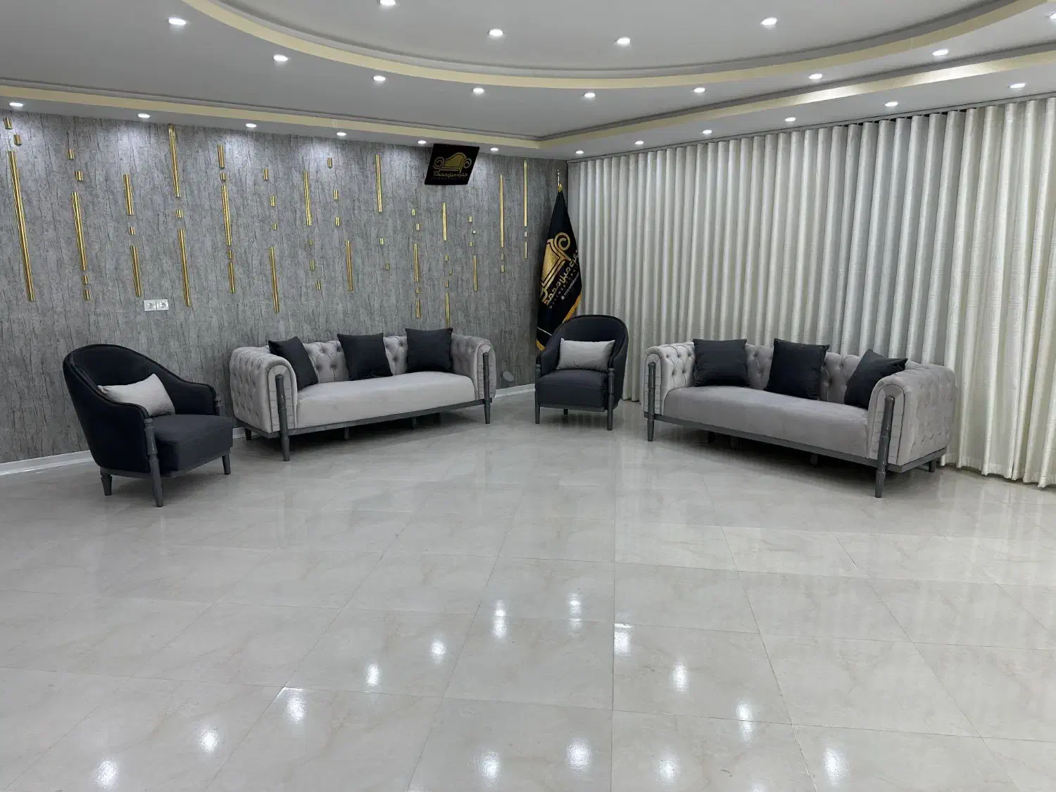 مبل نئو کلاسیک وینچنزا|مبلمان خانگی و میز عسلی|ایلام, |دیوار