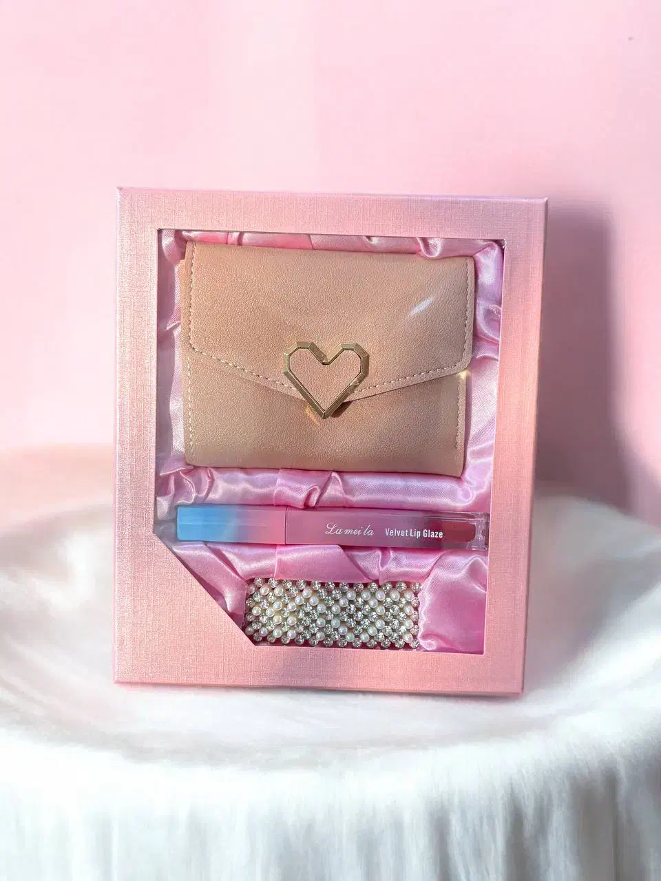 پک ولنتاین|کیف، کفش، کمربند|آفتاب, |دیوار