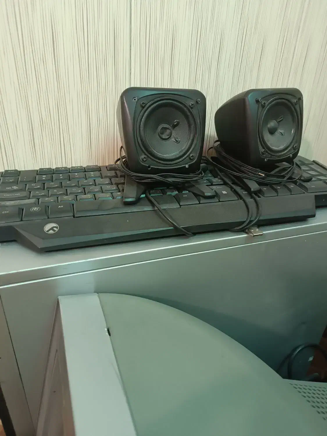 مانیتور و کیبورد|رایانه رومیزی|کرمان, |دیوار