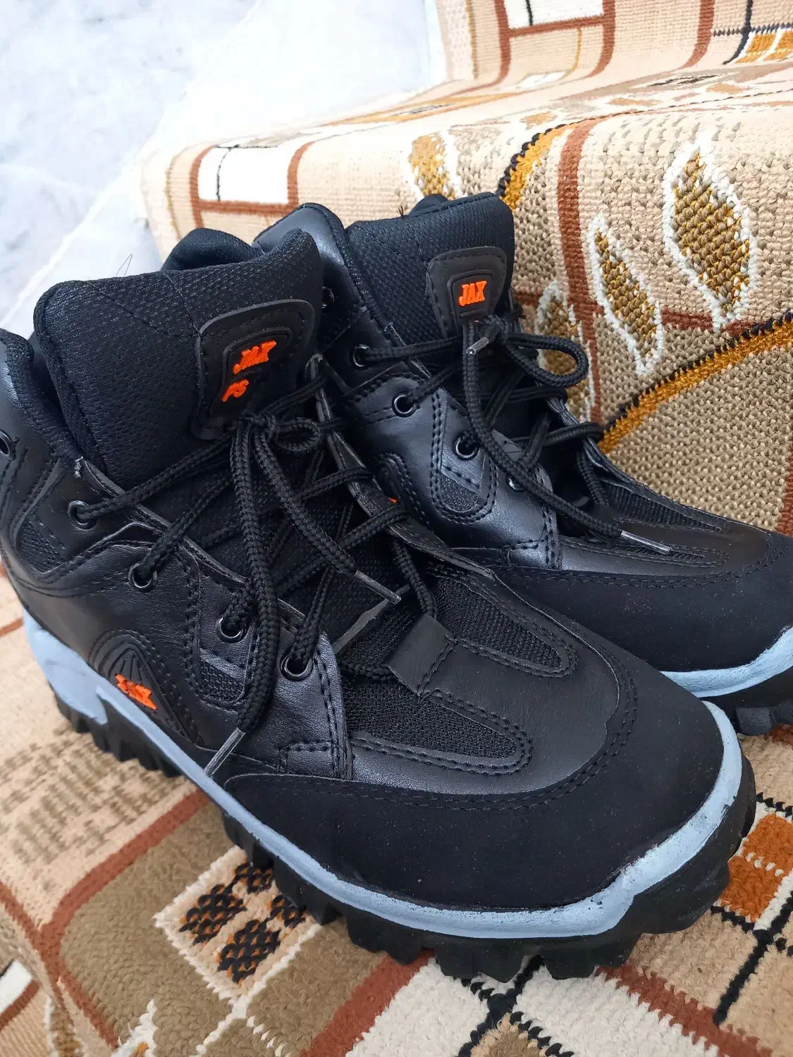 نیم بوت سایز 44|کیف، کفش، کمربند|زنجان, |دیوار