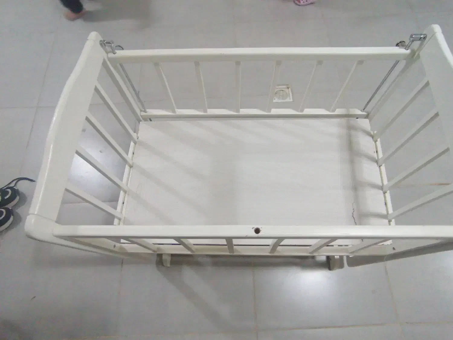 گهواره نوزاد|تخت و سرویس خواب|مهاباد (آذربایجان غربی), |دیوار