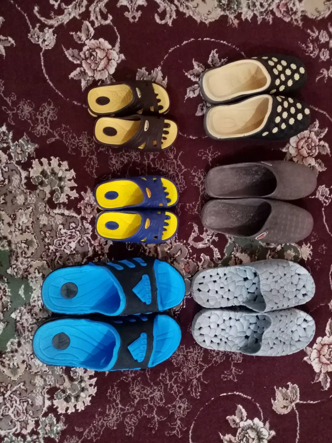 انواع دمپایی زنانه مردانه بچه گانه|کیف، کفش، کمربند|ارومیه, |دیوار