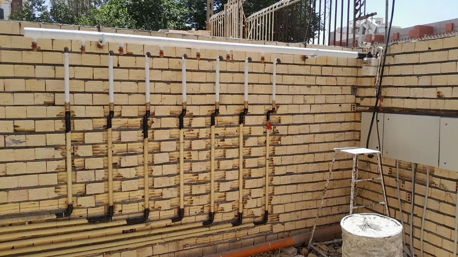 نیازمند شاگرد لوله کشی گاز|استخدام معماری، عمران و ساختمانی|کرمانشاه, |دیوار