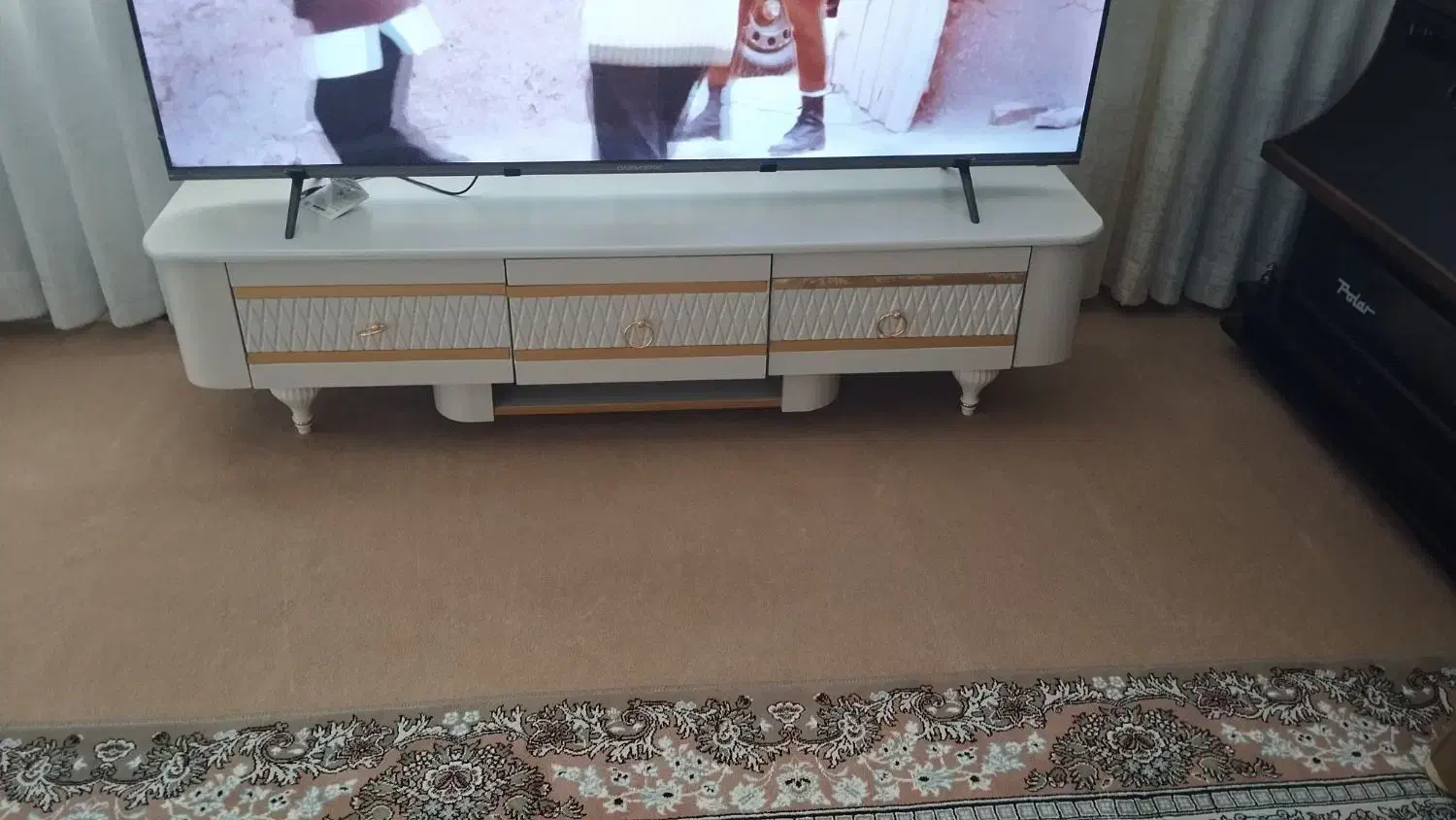 میزتلویزیون|میز تلویزیون|بشاریات, |دیوار