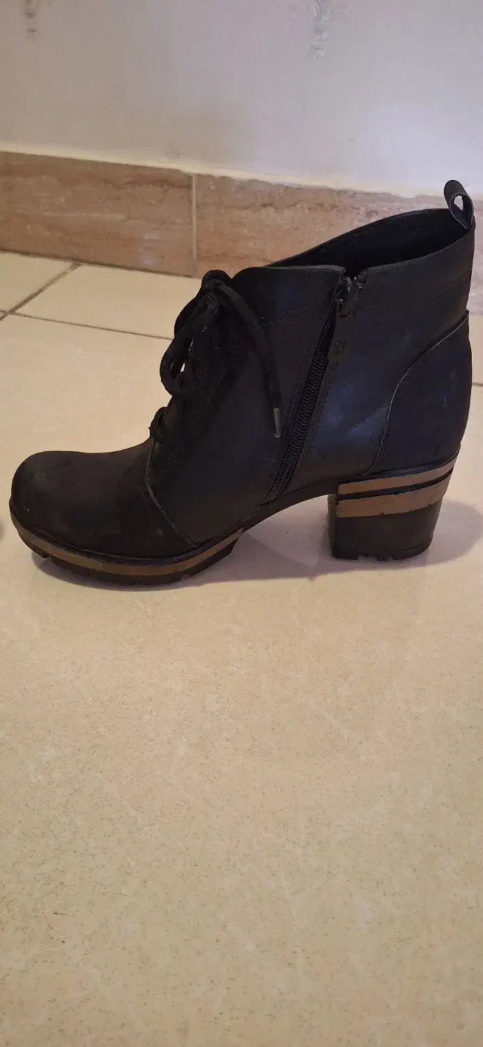 نیم بوت سایز ۳۸|کیف، کفش، کمربند|کرمانشاه, |دیوار