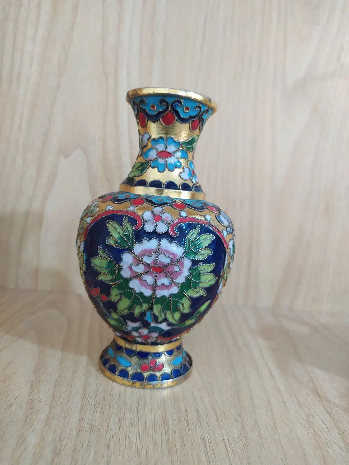 گلدان مسی|کلکسیون اشیاء عتیقه|تهران, مسعودیه|دیوار