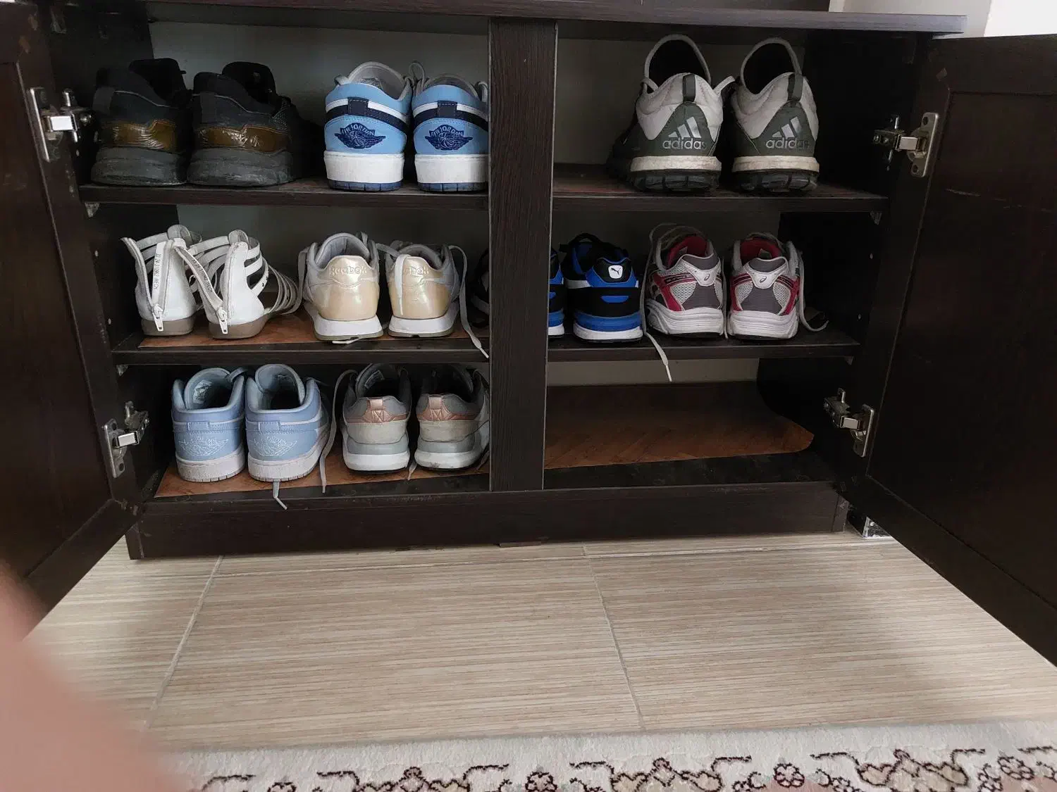 جاکفشی|جاکفشی، کمد، دراور|تنکابن, |دیوار