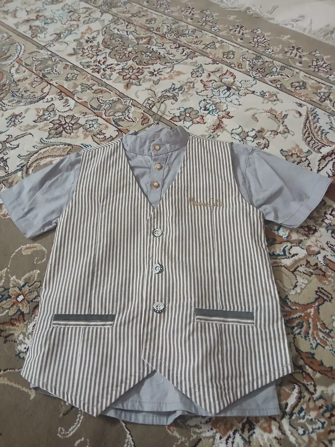 تعدادی لباس پسرانه|کفش و لباس بچه|مشهد, یوسفیه (شهرک غرب)|دیوار