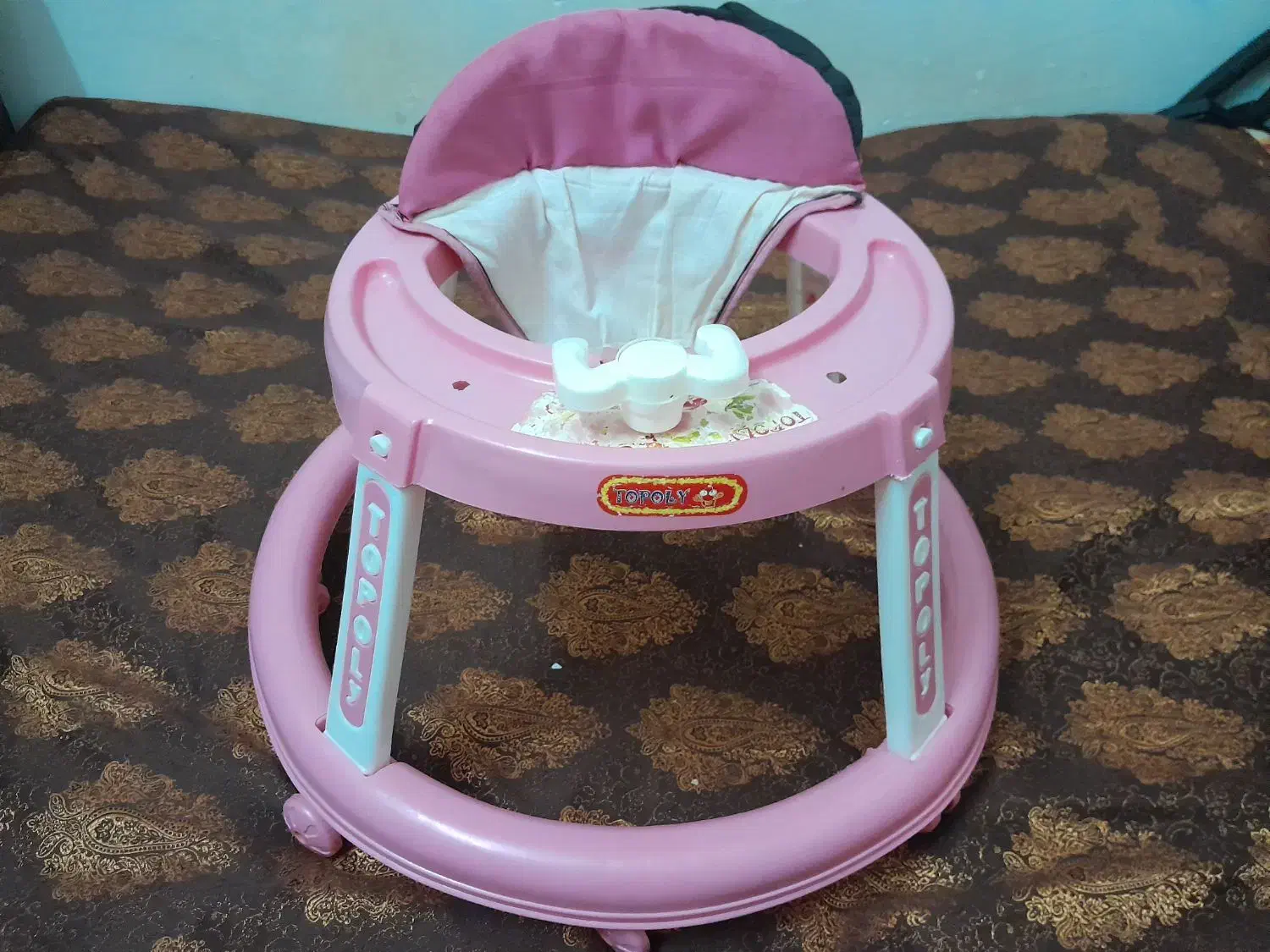 روروک و کریر|اسباب و اثاث بچه|نجف‌آباد, صالح آباد|دیوار