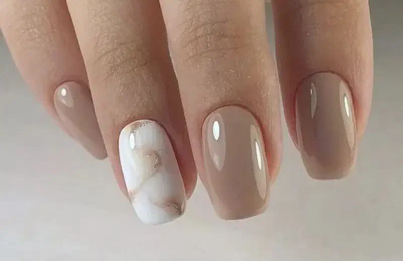 کاشت ناخن با طرح های زیبا فقط با ۳۰۰هزار|خدمات آرایشگری و زیبایی|نورآباد, |دیوار