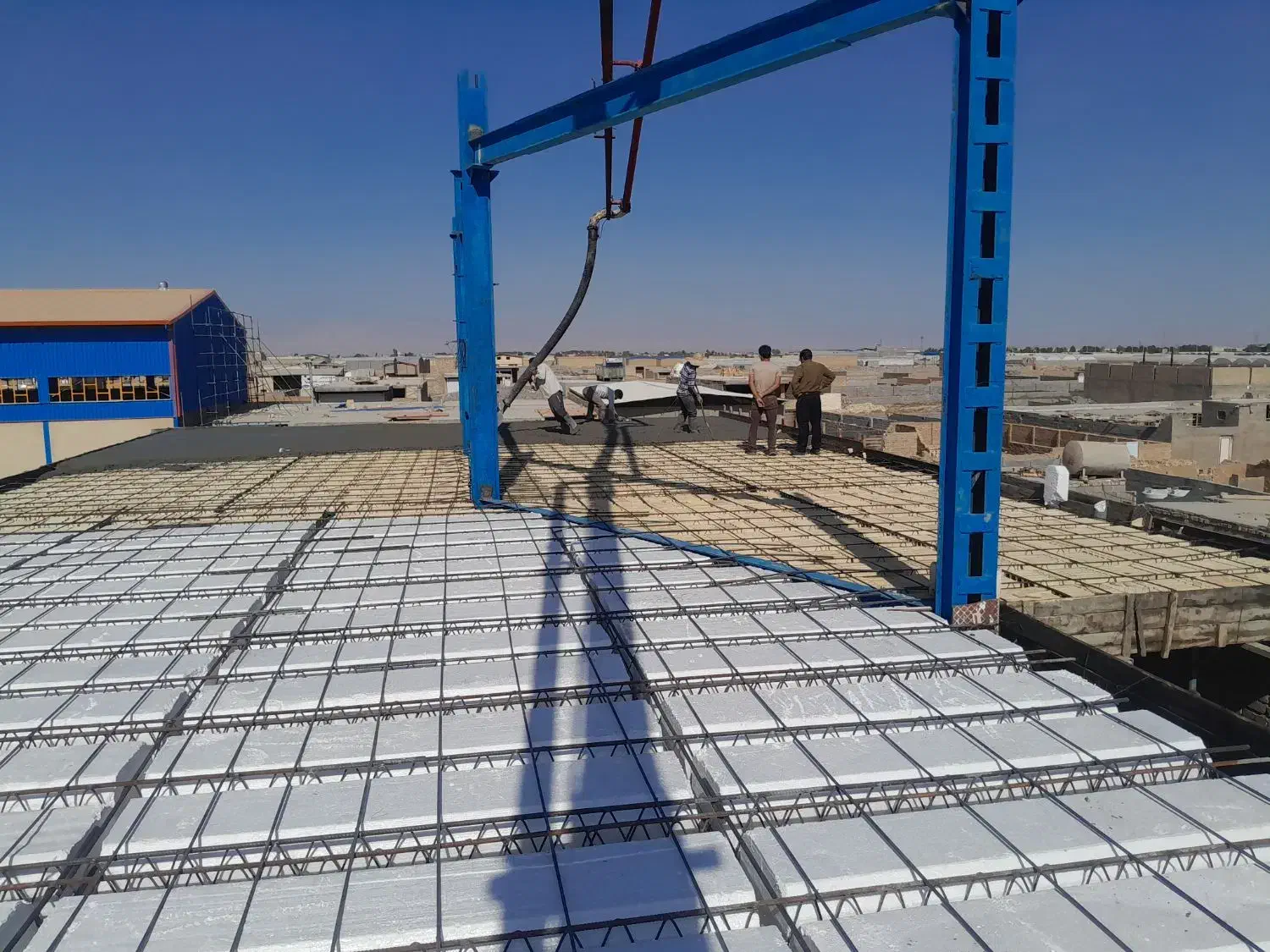 تولید تیرچه واجرای سقف|خدمات پیشه و مهارت|حمیدیا, |دیوار