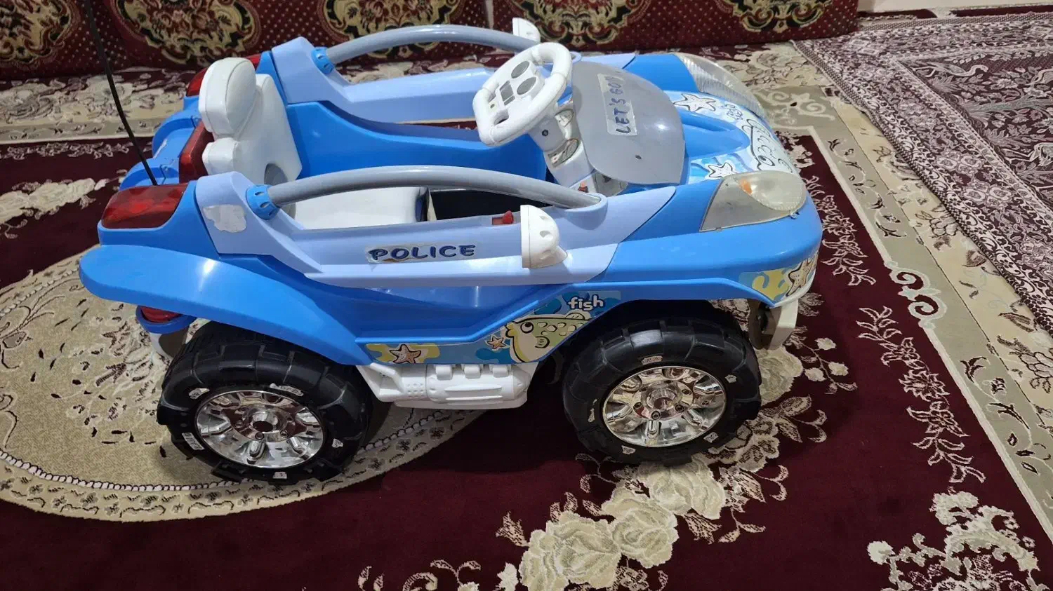 ماشین شارژی دوموتوره|اسباب‌بازی بچه|تربت‌حیدریه, پائین ولایت|دیوار