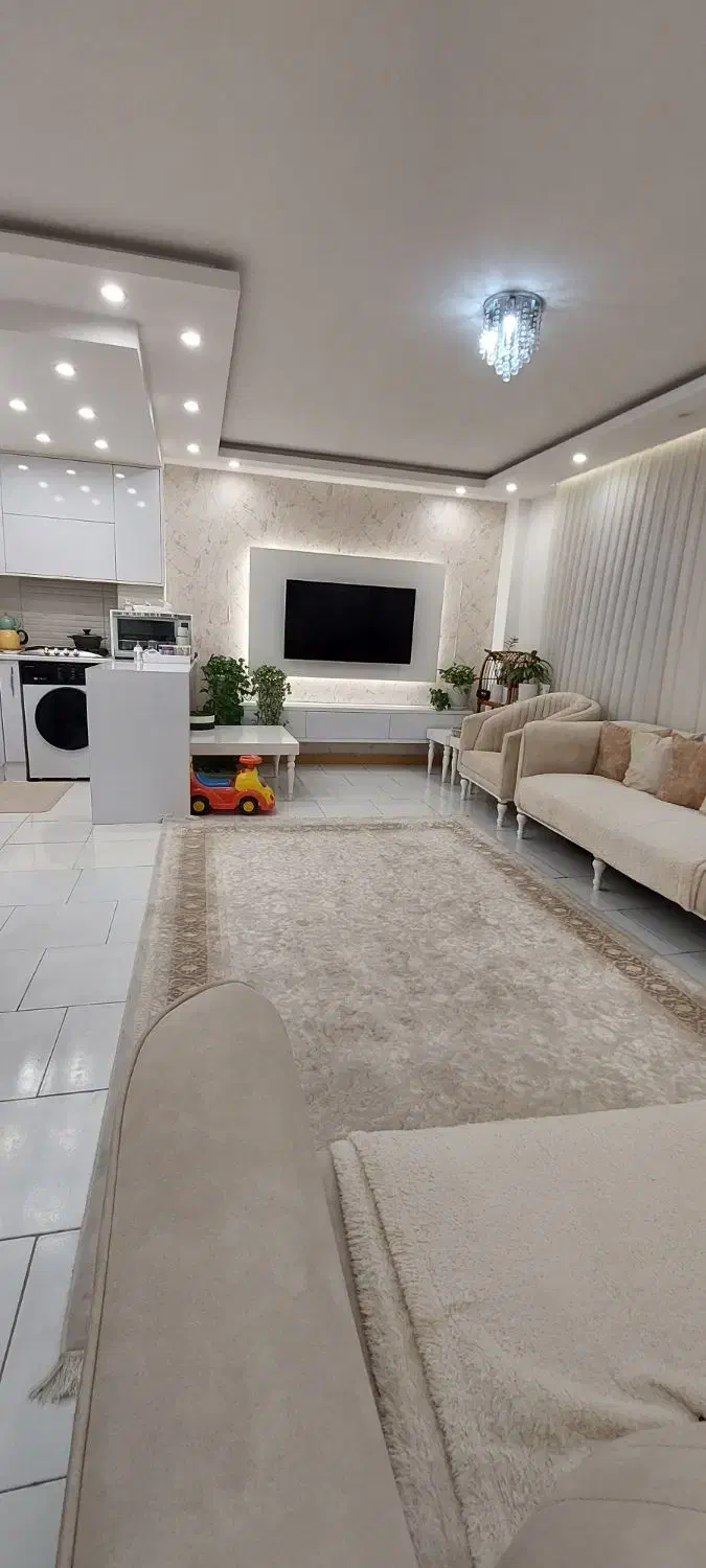 آپارتمان سندار بازسازی شده لوکیشن نقشه عالی|فروش آپارتمان|رشت, حمیدیان|دیوار