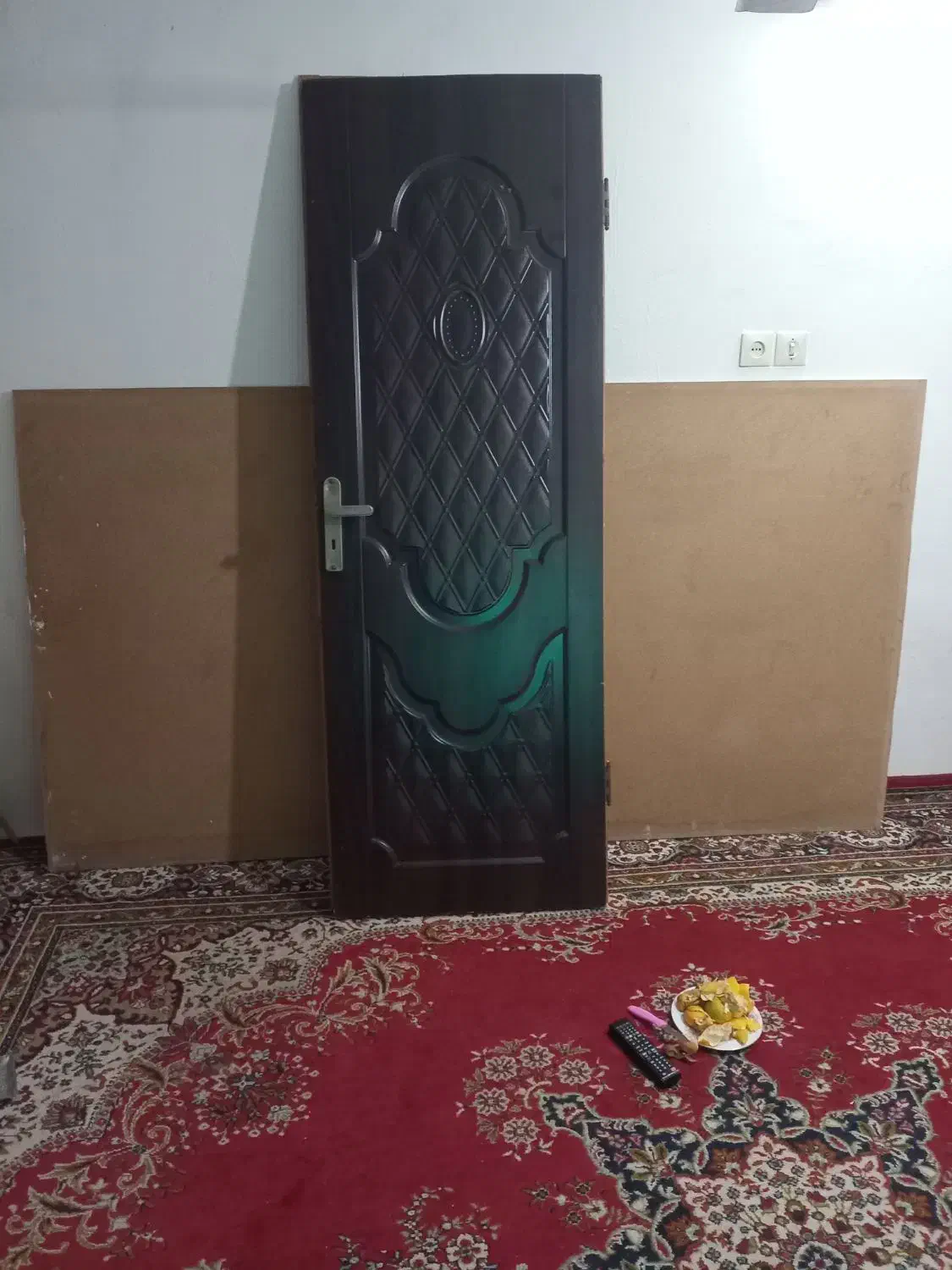 درب اتاق خواب و دوعدد نوپان فروشی بندرگز|مصالح و تجهیزات ساختمان|بندر گز, |دیوار