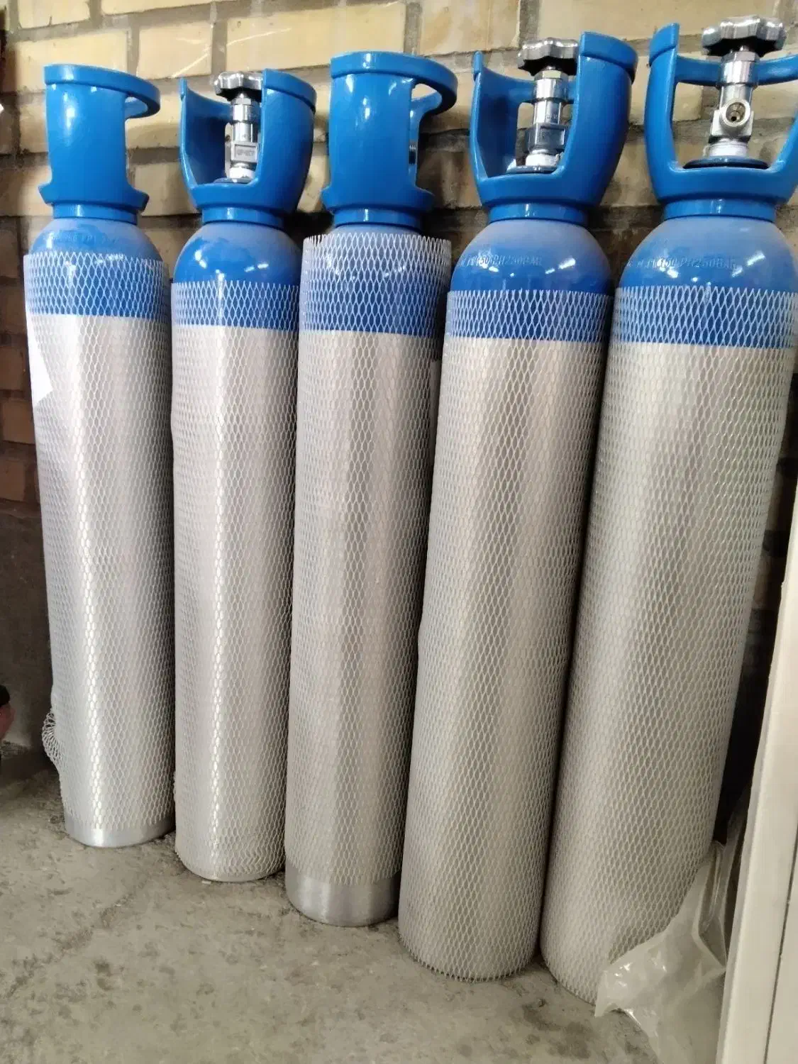 فروش مانومتر و سیلندر اکسیژن پزشکی و صنعتی|پزشکی|شهرکرد, |دیوار