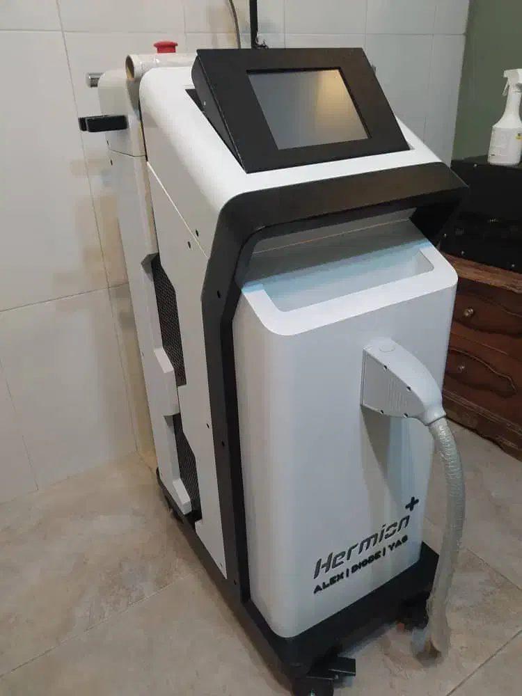 واگذاری دستگاه لیزر با مشتری|آرایشی، بهداشتی، درمانی|مرند, |دیوار