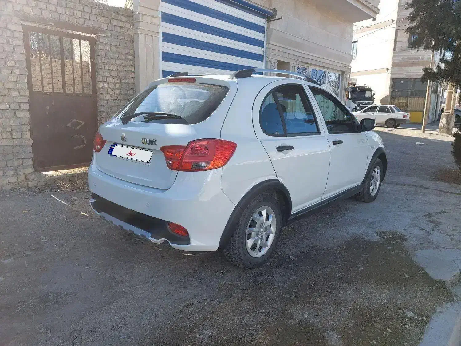 کوئیک ۱۴۰۰ کم کار|خودرو سواری و وانت|خمین, |دیوار