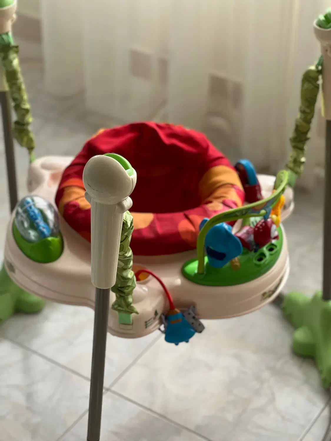 جامپر|اسباب‌‌بازی|کوهسار (البرز), |دیوار