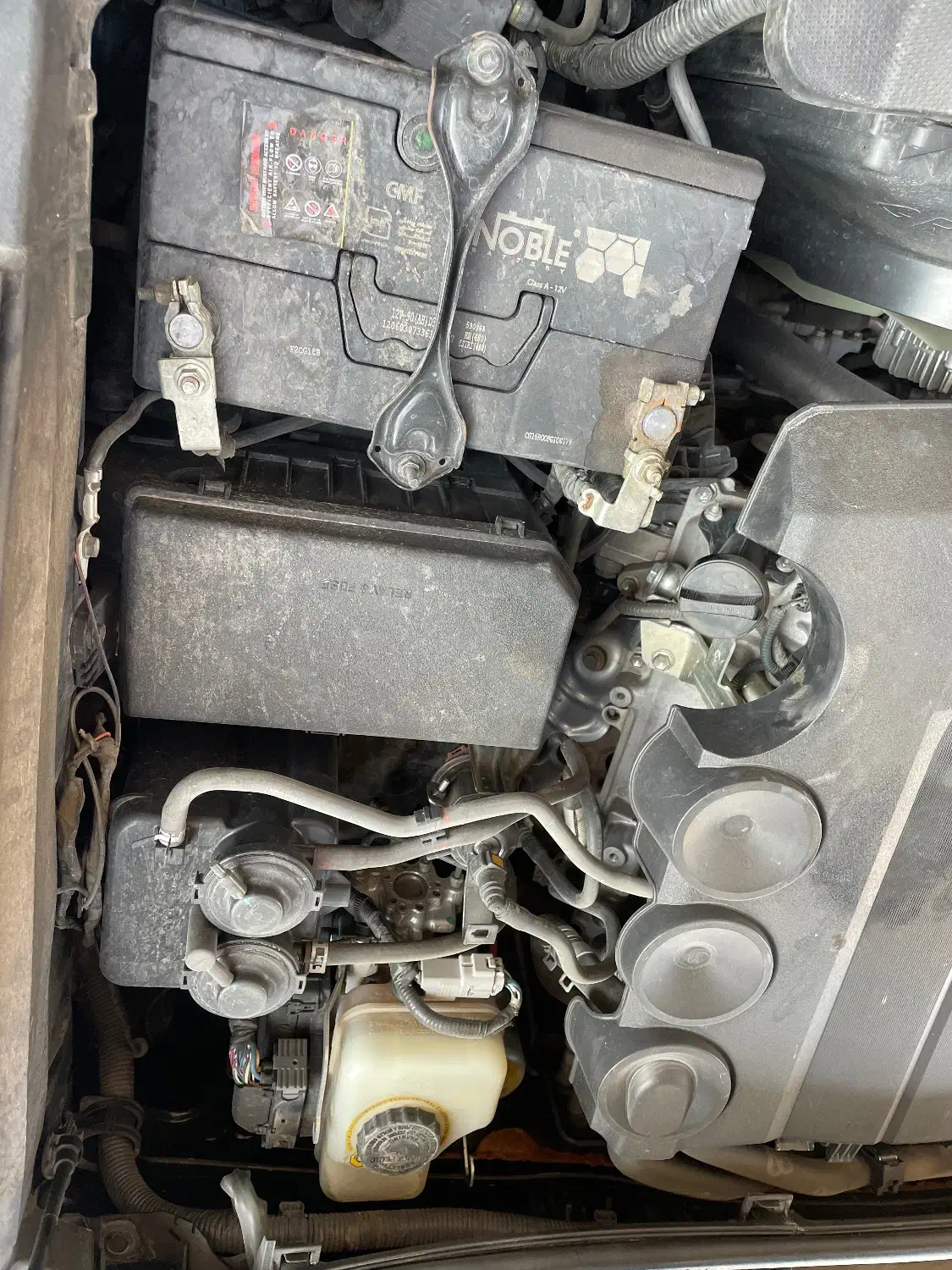 پرادو ۲۰۱۱ آفرود فول مشکی|خودرو سواری و وانت|یزد, |دیوار