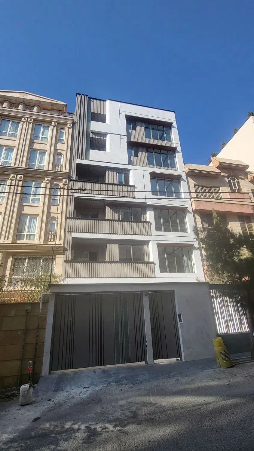 ساختمان یکجا زمین200متری سند دار 3طبقه تک واحدی|فروش آپارتمان|تهران, گلستان (شهرک راه آهن)|دیوار