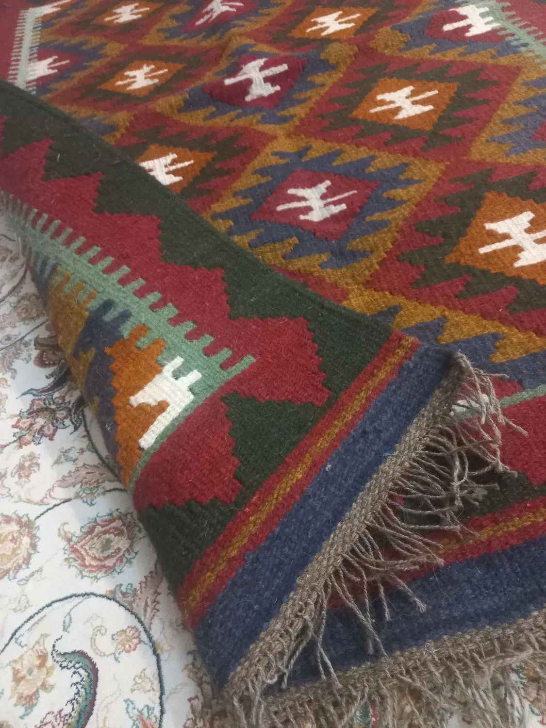 گلیم پشمی زیبا|گلیم، جاجیم، گبه|شیراز, فرگاز|دیوار