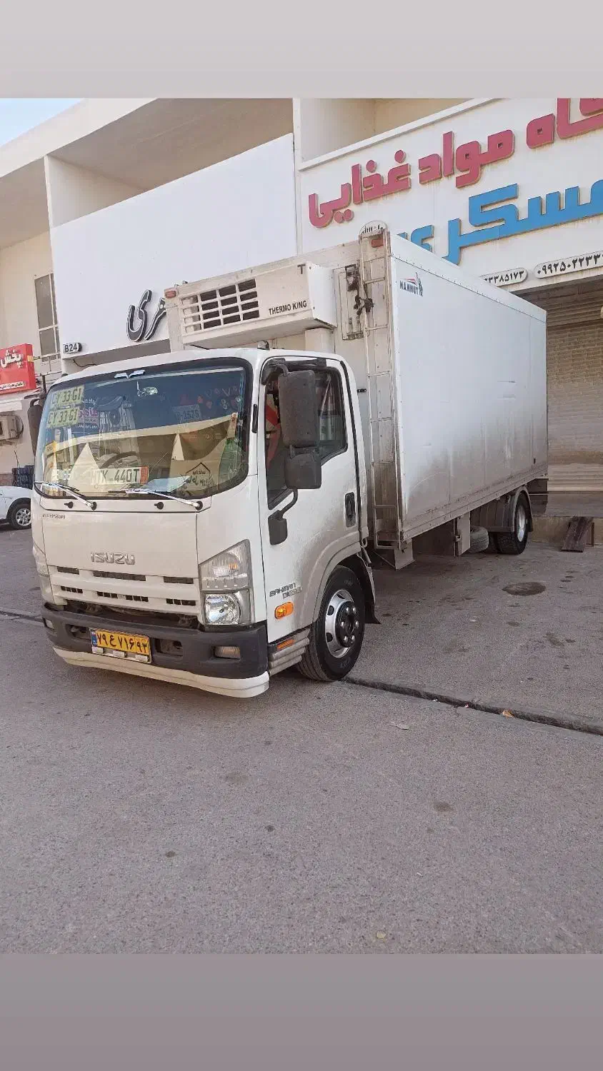 ایسوزو ۸تن|خودرو سنگین|شیراز, تل حسین‌آباد|دیوار