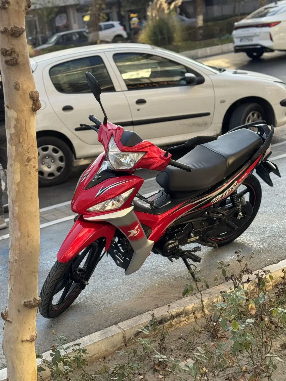 موتور تیزپر۱۴۰۳بی کلاج tvs تی وی اس کلیک فروش فوری|موتورسیکلت|مشهد, بهشت|دیوار