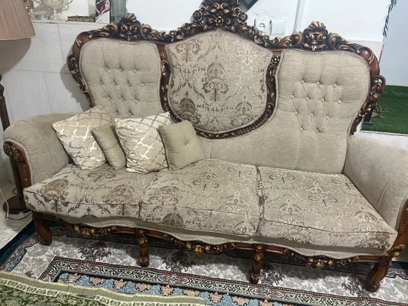 مبل سلطنتی ۹ نفره تخفیف هم داره به تازه عروسها|مبلمان خانگی و میز عسلی|رفسنجان, |دیوار