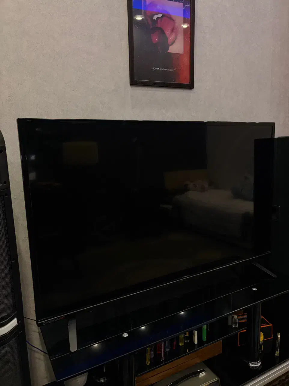 تلویزیون ددو ۵۰ اینچ شکسته|تلویزیون و پروژکتور|ارومیه, |دیوار