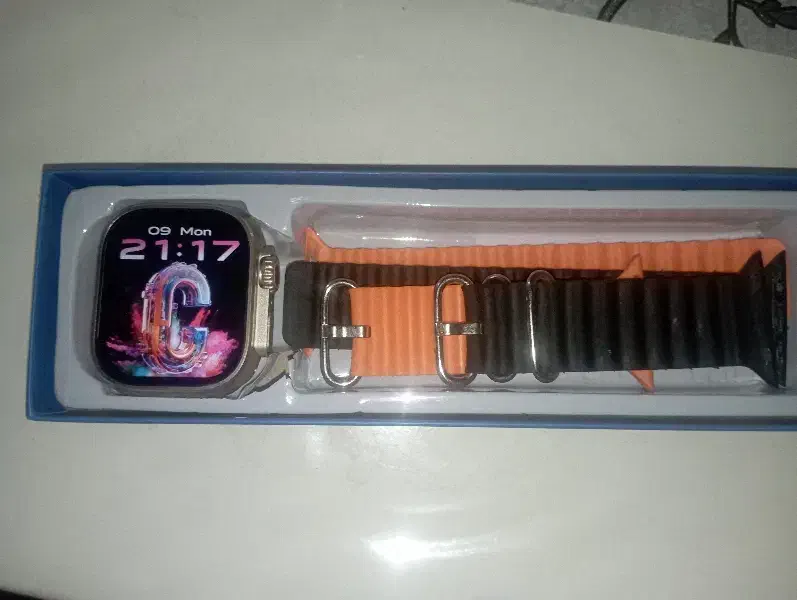 ساعت|ساعت|رشت, کوی حسینی|دیوار