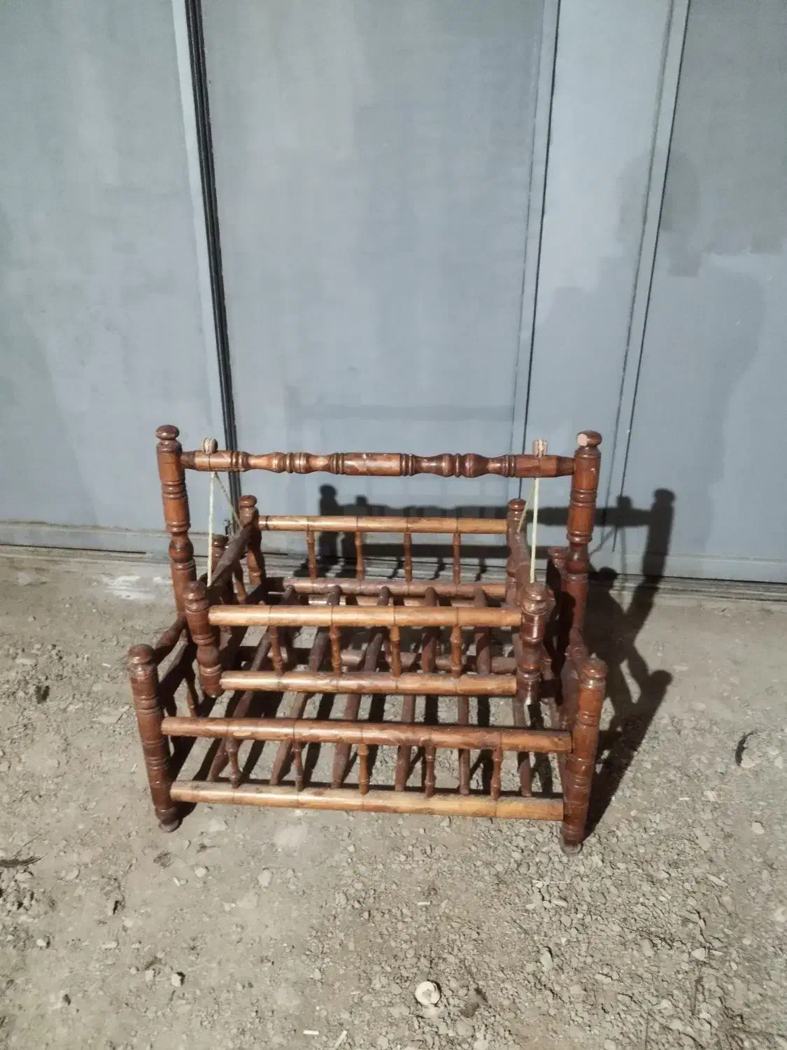 گهواره|کلکسیون اشیاء عتیقه|ابریشم, |دیوار