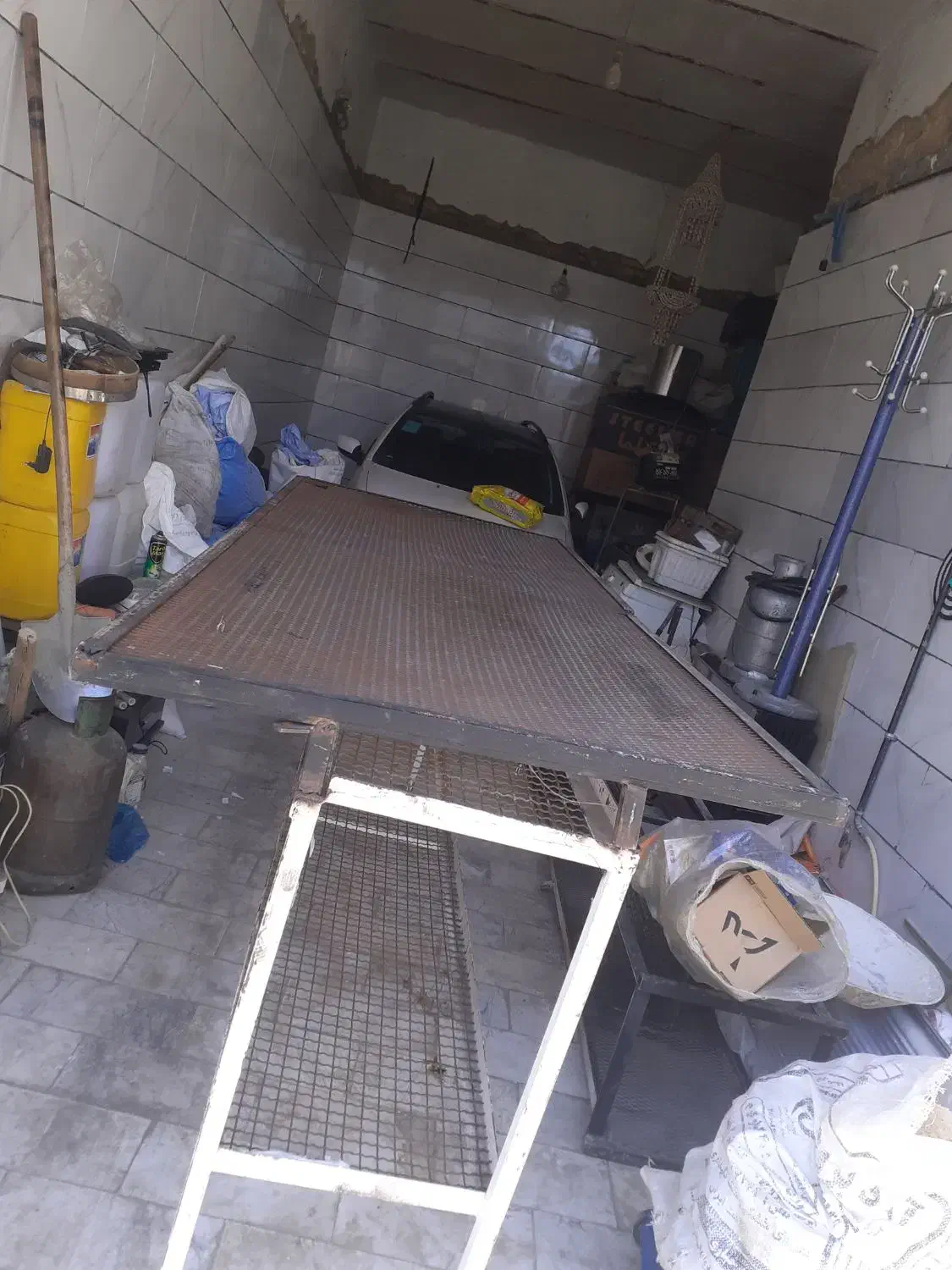 میز کار|میز و صندلی غذاخوری|بروجرد, |دیوار