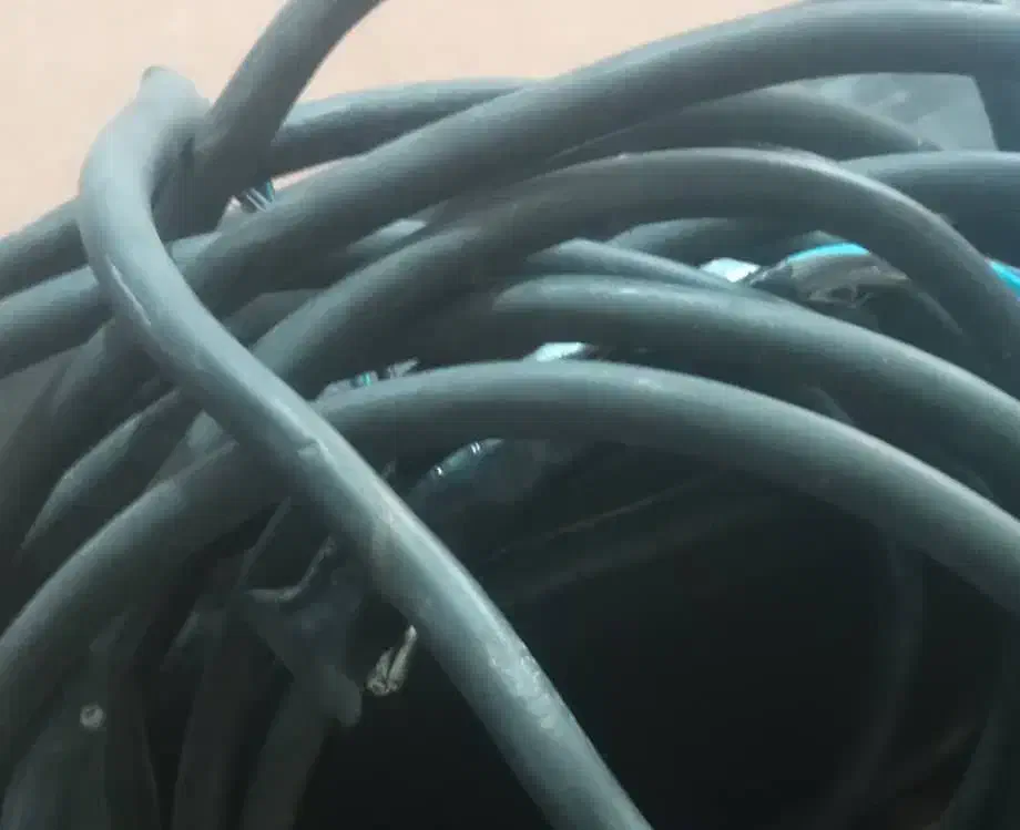 کابل برق|مصالح و تجهیزات ساختمان|آبادان, |دیوار