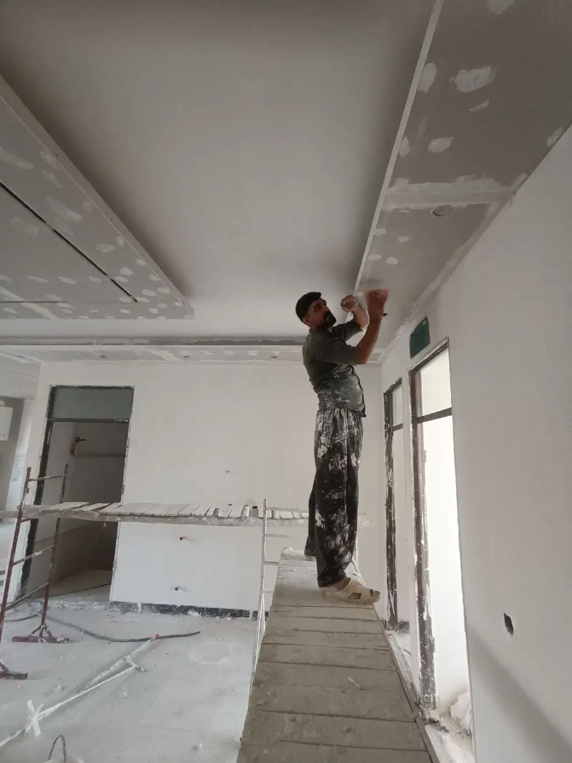 نقاش ساختمان|خدمات پیشه و مهارت|سنندج, |دیوار