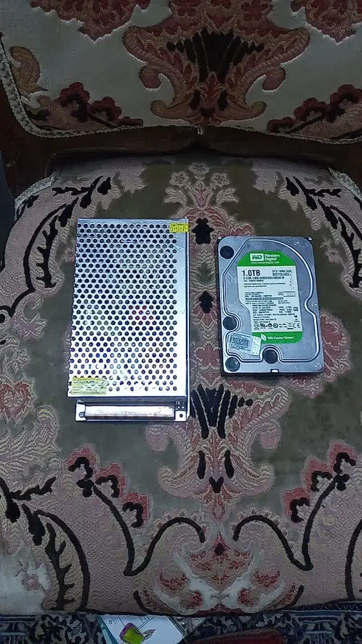 هارد و پاول ۱تراوا سالم در حد نو|قطعات و لوازم جانبی رایانه|قرچک, مهدیه|دیوار